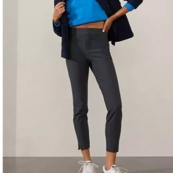 Athleta Pants - Athleta Size 4P Petite Stellar Mid Rise Slim Pant in Black Sand